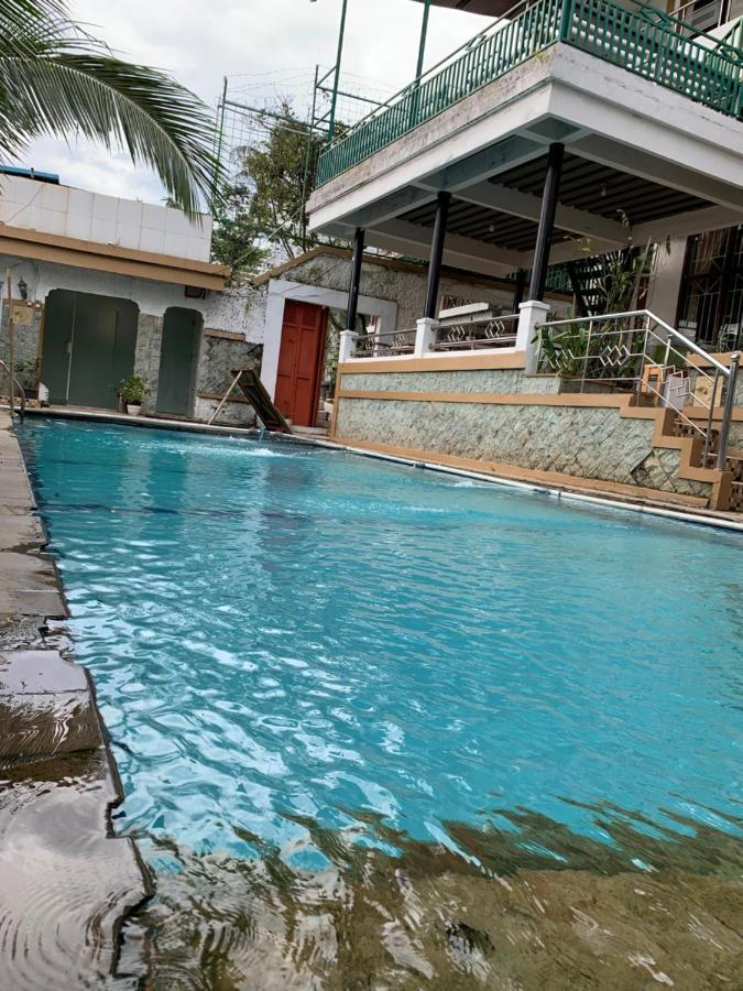 Humbly Boutique Hotel Cianjur Bagian luar foto